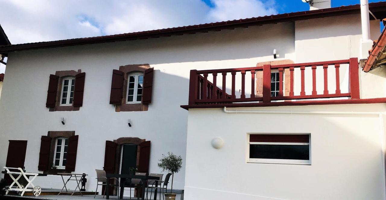 Chalbonia Bed and Breakfast Louhossoa Εξωτερικό φωτογραφία